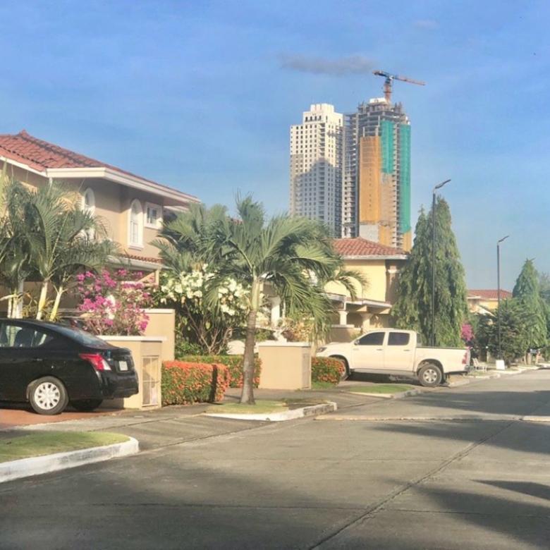 Bienes raíces, Inmobiliaria, Propiedades en Panamá, Van Hoorde Realty, Corredores de bienes raíces, Asesoramiento experto, Inversión inmobiliaria, Servicio excepcional, Administración de propiedades, ACOBIR