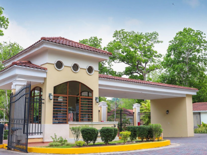 Se alquila Clayton,Clayton Panamá,Se Alquila Casa,Van Hoorde Realty