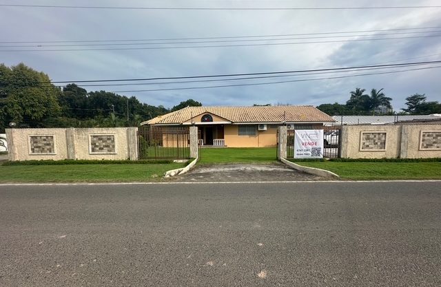 Coronado,Se vende casa en coronado,House in Coronado,Chame,Casa con piscina