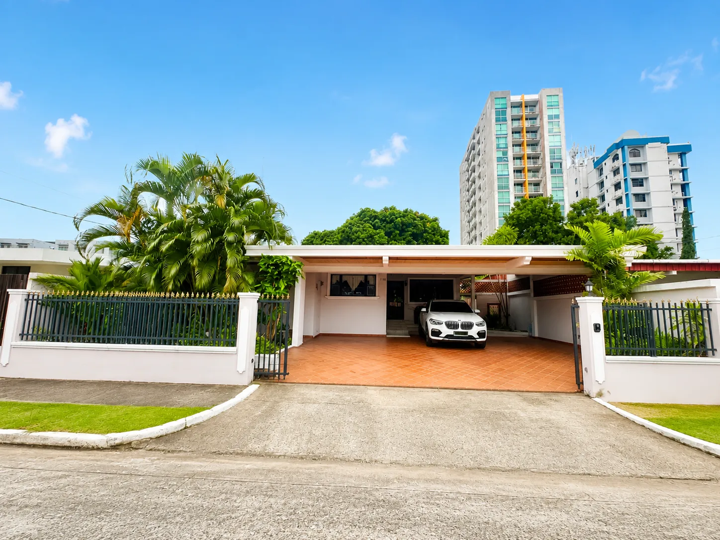 exterior casa hato pintado venta